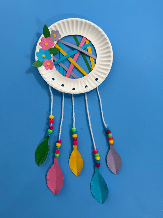 Dreamcatcher Paper Plate Craft for Kids – Free Template