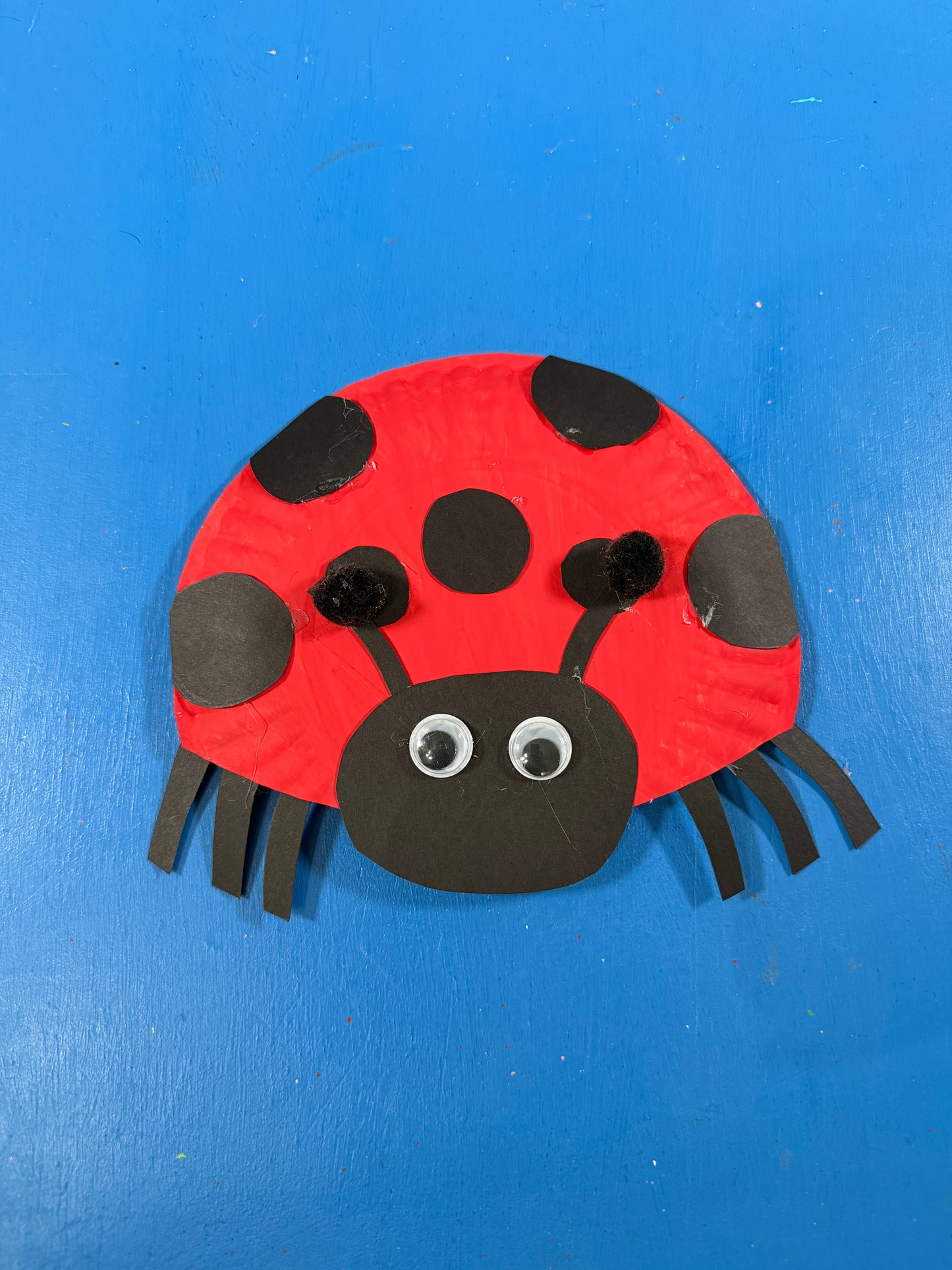 Paper Plate Ladybug Craft for Kids – Free Template (Spot-On Fun!)