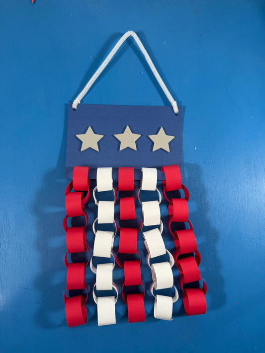 Stars & Stripes Paper Chain Craft for Kids – Free Template