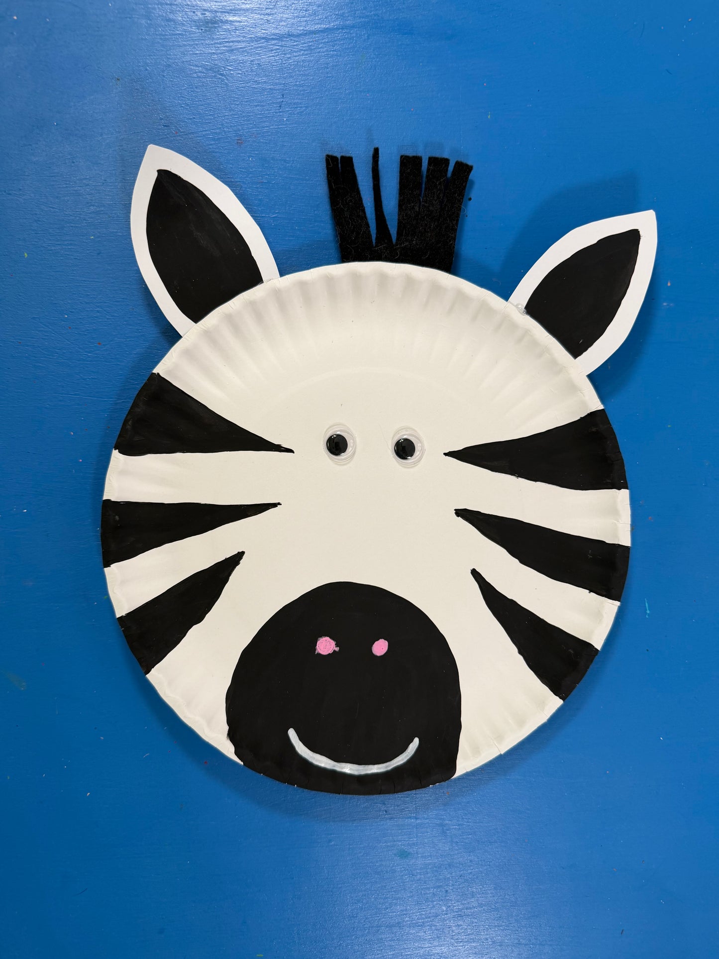 Stripe-tastic Paper Plate Zebra Craft for Kids (Free Template!)